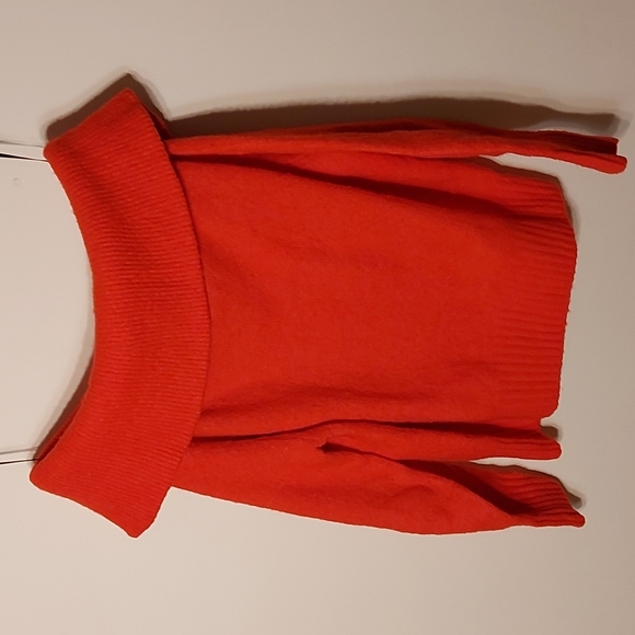 H&M Sweaters - H & M off the shoulder orange sweater sz. XS